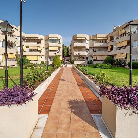 Apartment Dona Carlota Torremolinos Exterior photo